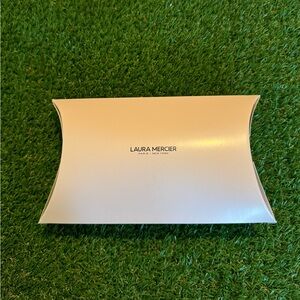 Laura Mercier Makeup Sample Set